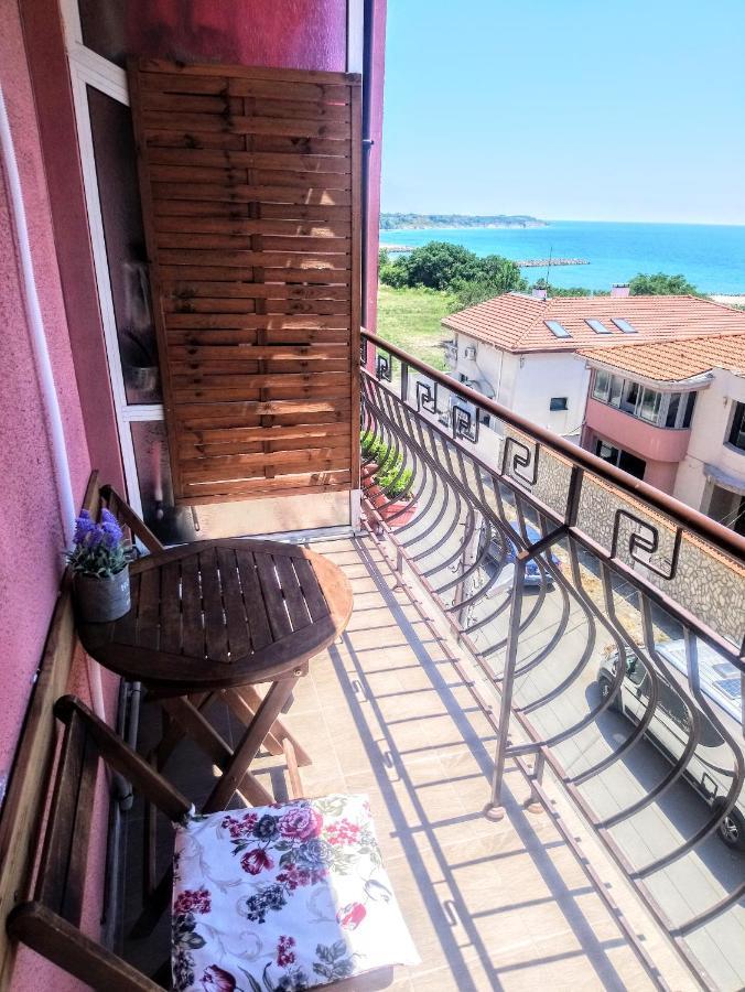 Apartment Sea View Burgas Екстер'єр фото